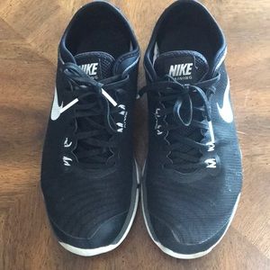 Used Nike flex supreme TR4